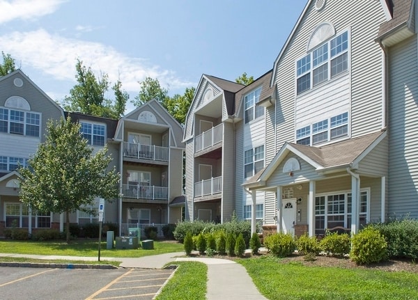 Photo - Canfield Mews Apartments