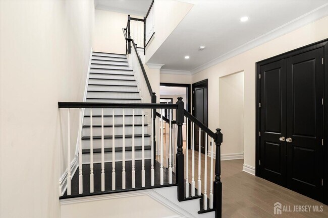 Photo - 11 Hamilton Dr