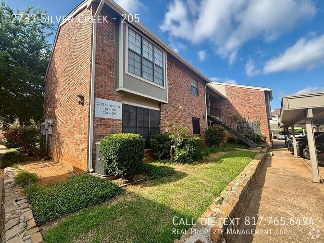 Building Photo - 2733 Silver Creek Dr Rental