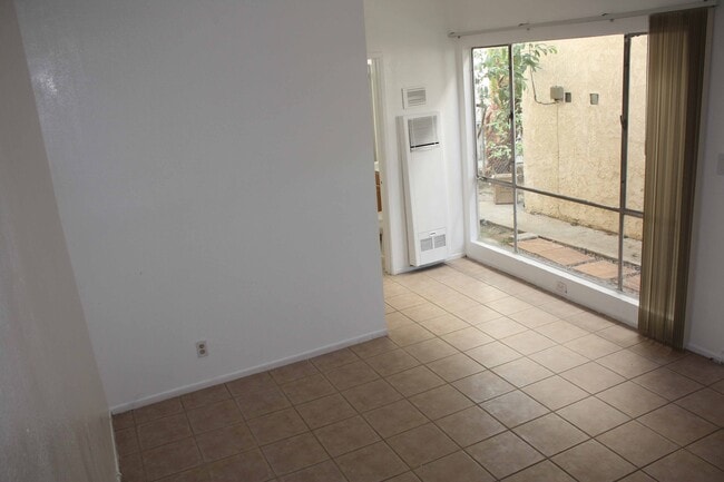 Living Room - 2430 20th St Unit A