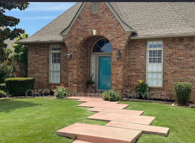 Building Photo - 1216 NW 190th Pl Rental