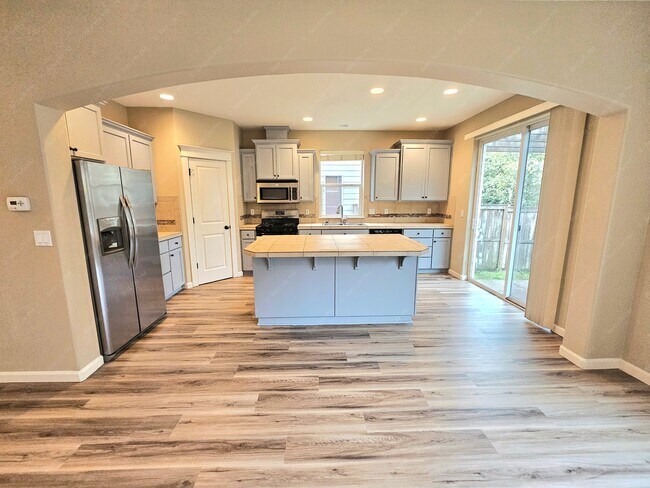 Photo - 18421 Brookside Rd