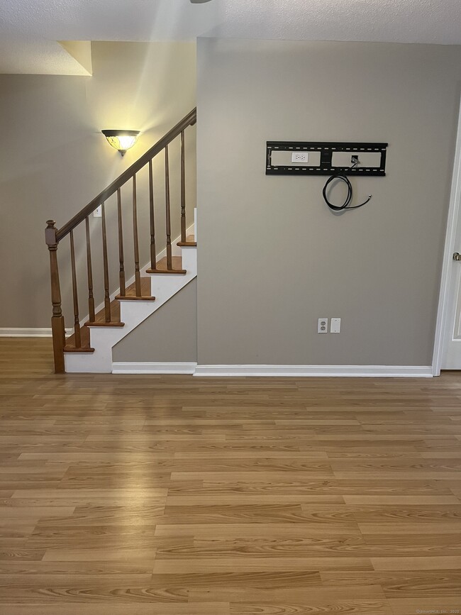 Photo - 67 Brentwood Dr Unit 67