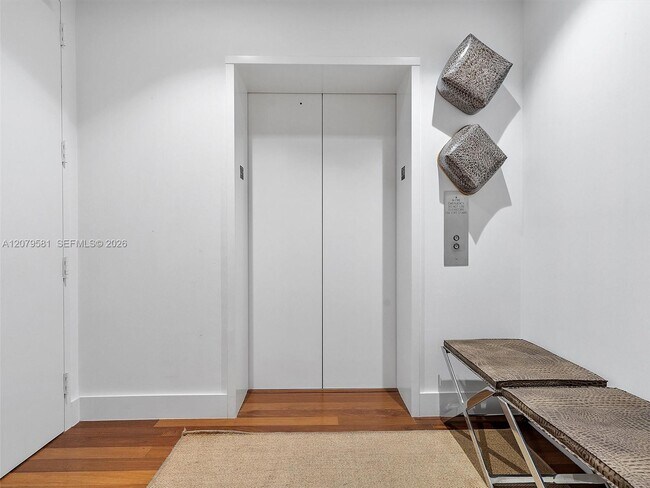 2627 S Bayshore Dr Unit 2106
