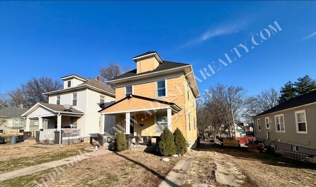 Photo - Cozy 4 Bed 2 Bath Home in KCK-Available NOW!!