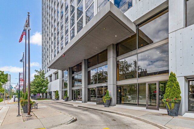 Photo - 4343 N Clarendon Ave Unit 2313