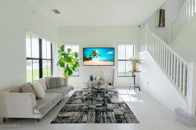 Photo - 5040 Frattina St.