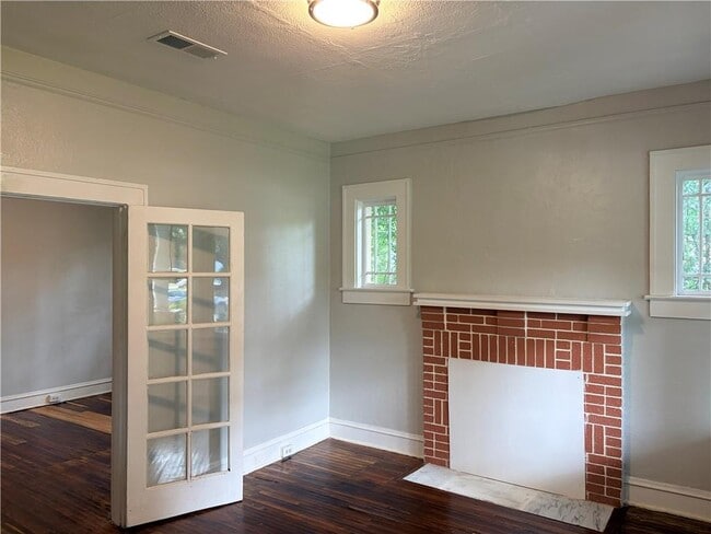 123 Tuscaloosa St