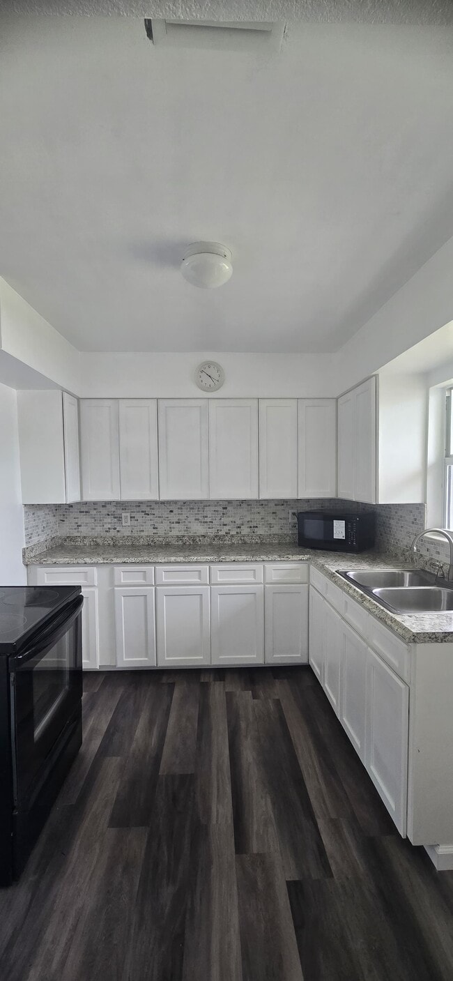 Photo - 6744 36th Ave N