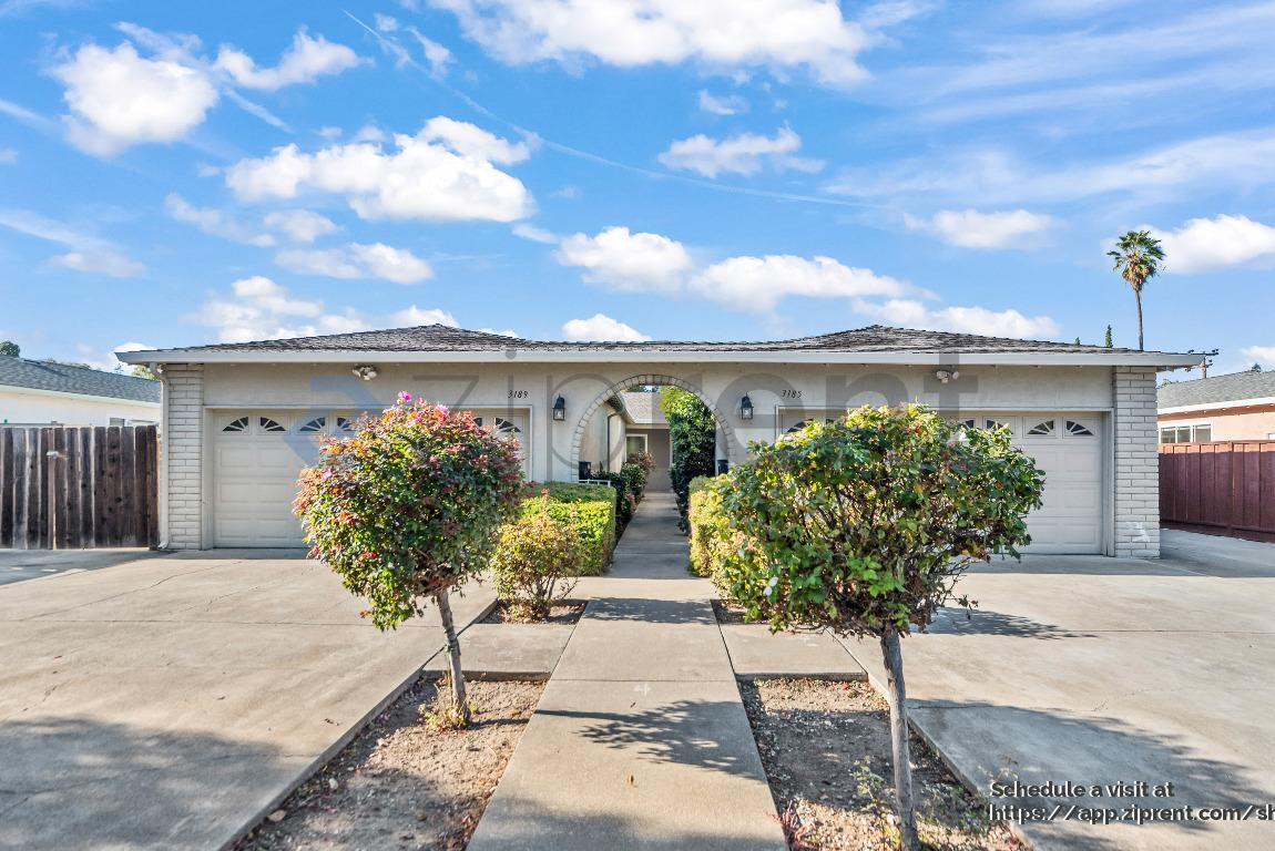 Photo - 3189 Country Dr