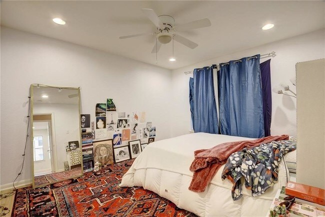 Photo - 2529 Rio Grande St Unit 68