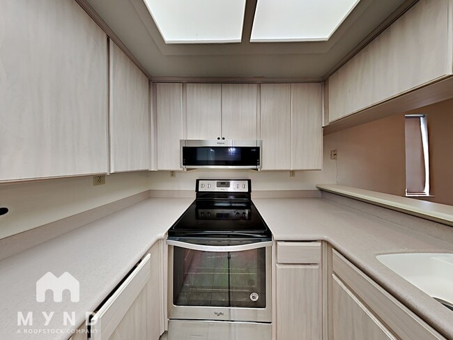 Photo - 2511 Fulton Square Ln
