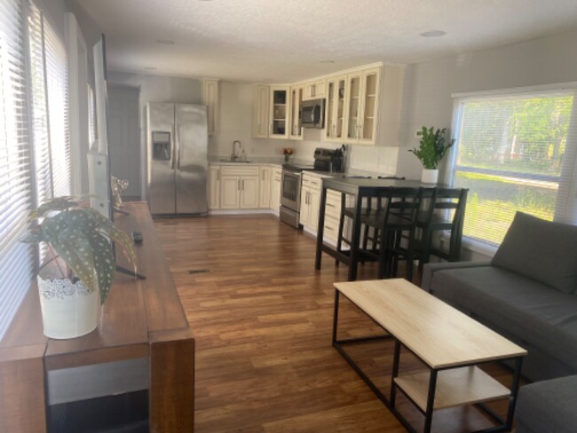 Photo - 2714 Leon Rd