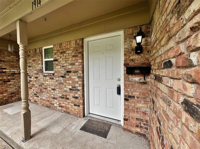 Photo - 1914 W Northgate Dr