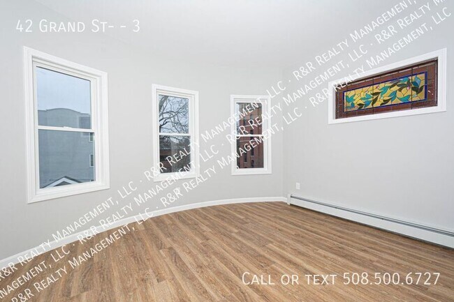 Photo - 42 Grand St Apartamento Unidad 3