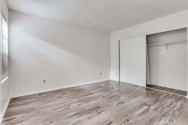 Photo - 3930 Portland St