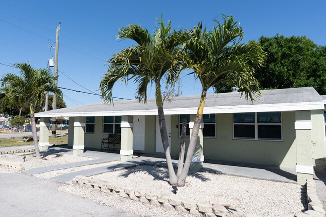 Photo - 3392 2nd Ave N Apartamento Unidad I