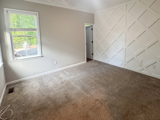 Photo - 308 Eastwood Dr