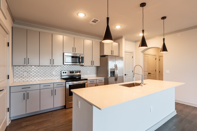 Five810 Southlands, Aurora, CO Kitchen - Five810 Southlands Apartments