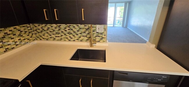 Photo - 1201 NE 191st St Unit G306