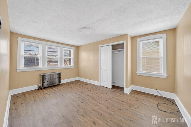 Photo - 1167 Green St Unit B