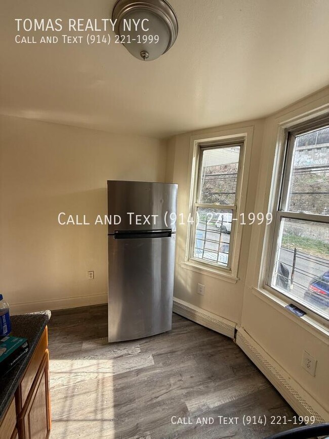 Photo - 153 Stanley Ave