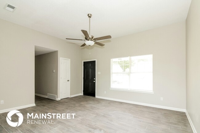 Photo - 4357 Shadow Leaf Cove S