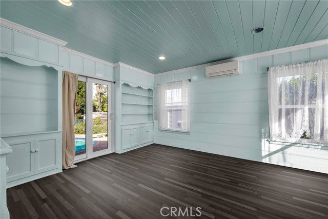 Photo - 3721 Lankershim Blvd