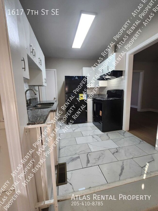 Photo - 1617 7th St SE