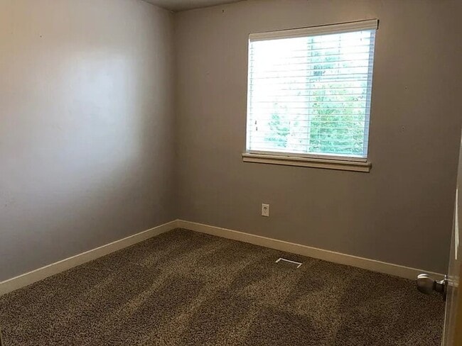 Photo - BEAUIFUL HOME!!!