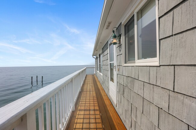 Photo - 2167 Fairfield Beach Rd House