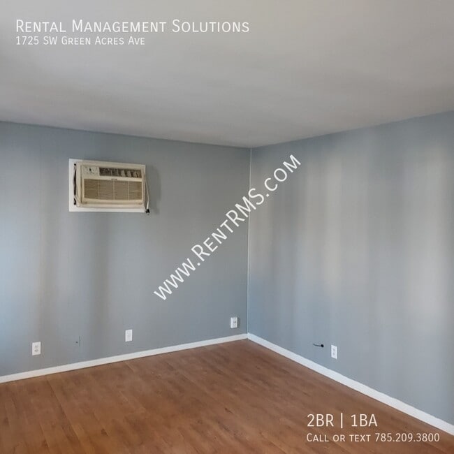 Photo - 1725 SW Green Acres Ave