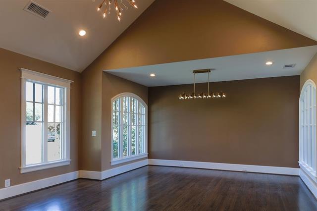 Photo - 5230 Homer St