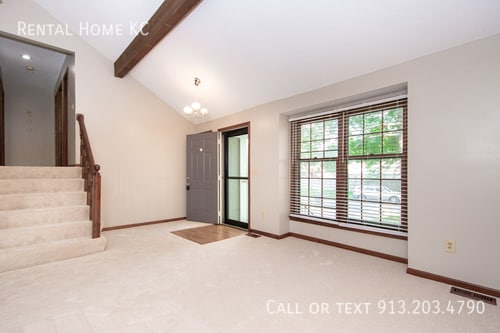 Photo - 16200 W 124th Cir