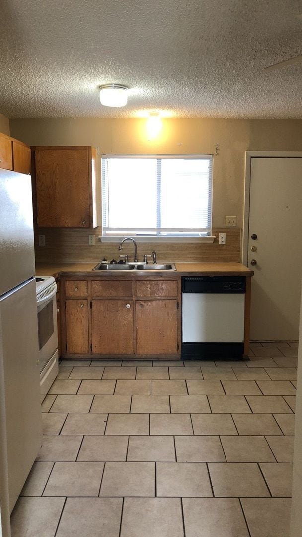 Photo - COMING SOON! Unit 1305 Quail Circle - B