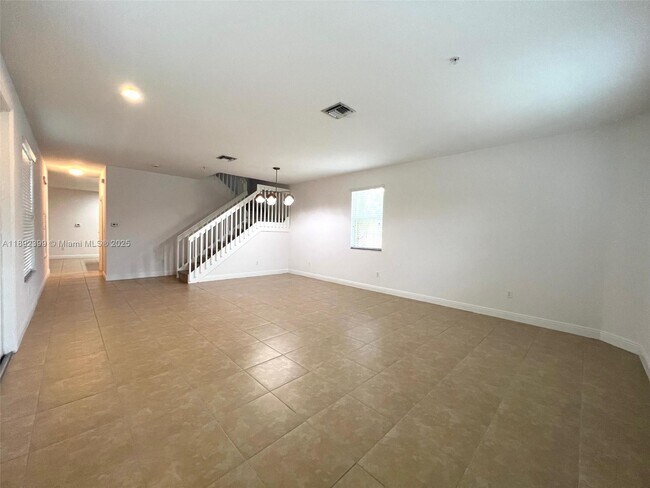 Photo - 1423 SW 147th Ave