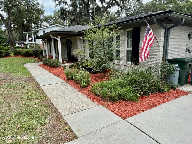 Photo - 2374 Stafford Dr