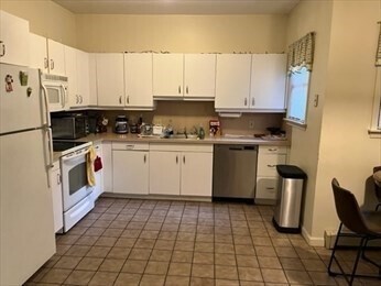 Photo - 24 Chilton St Unidad 1 W