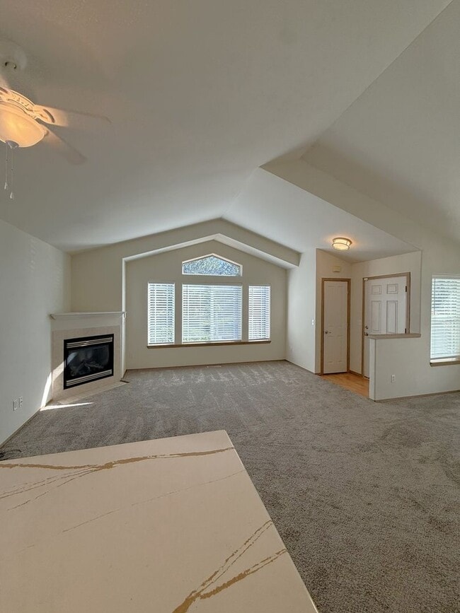 814 SE Rasmussen Blvd