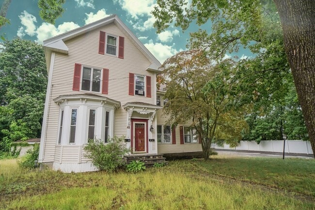 Building Photo - 48 Andover Rd Unit 1