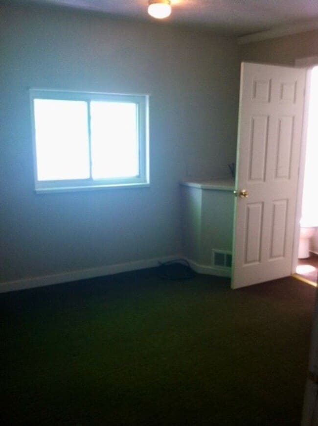 Photo - ***South Side Duplex Apartment For Rent * ... Unit 1