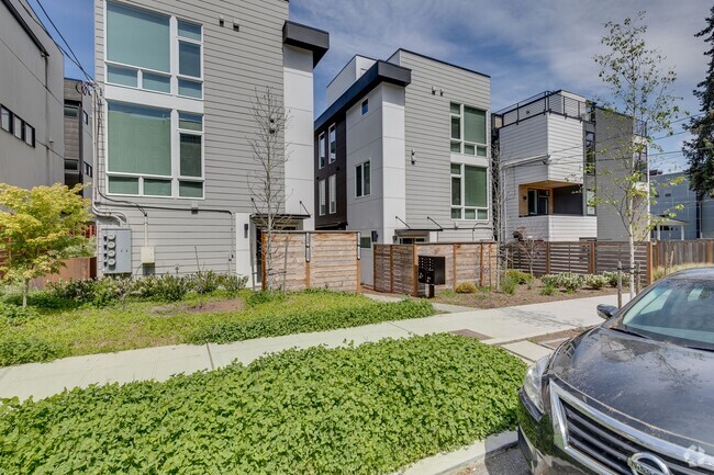 Building Photo - Modern & Bright Seattle 4 Bed Townhome!