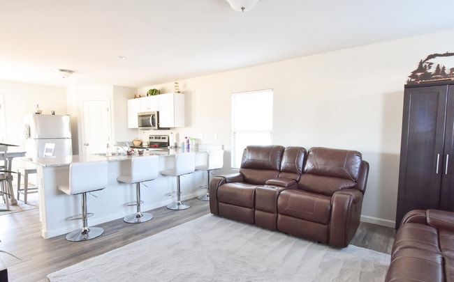 Photo - Charming Home in Casa Grande Available in June!!