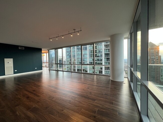 Photo - 1201 S Prairie Ave Unit 3801