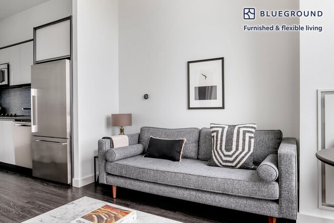 Photo - 10 New St Unidad FL2-ID1054