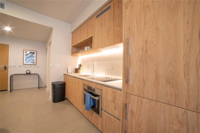 Photo - 11 NE 6th St Unit 1403