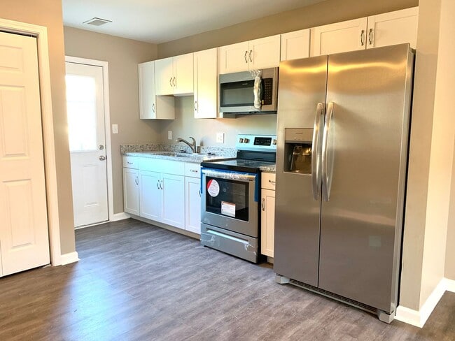 Photo - 604 Cory Dr Unit 604 Cory Dr. B