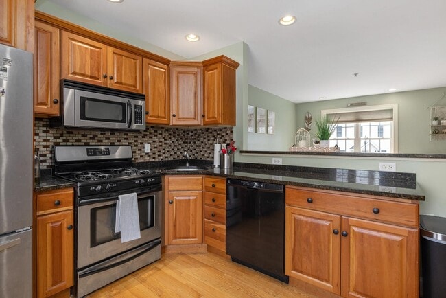 Photo - 1039 Islington St Condo Unit 3