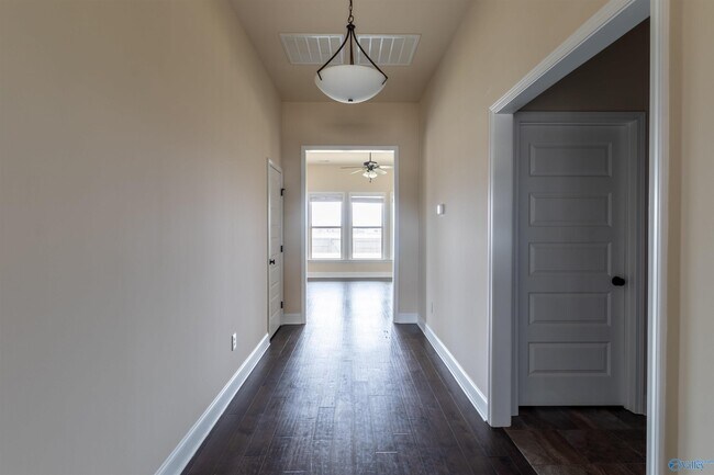 Photo - 17331 Fieldway Cir