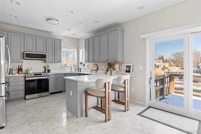 Photo - 65 N Ocean Ave